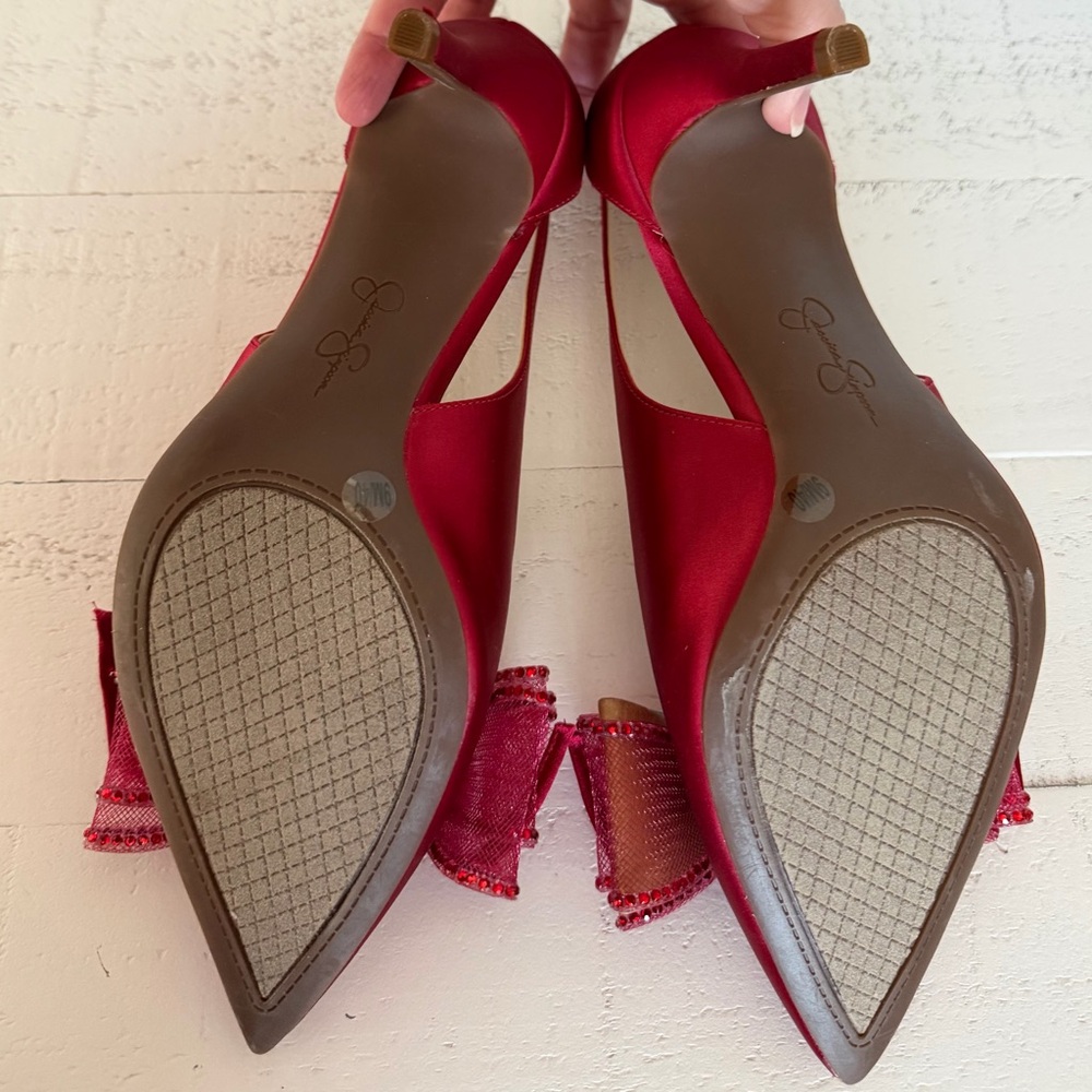 Jessica Simpson Coirah Red Satin Pumps with Statement Bow – Size 9 - Picture 11 of 16